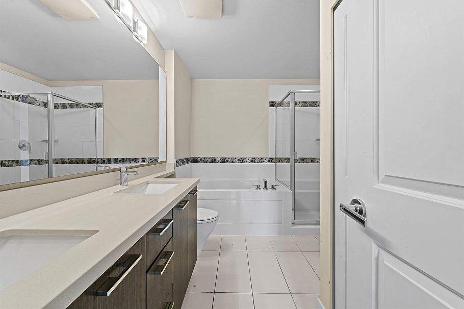 305 717 Chesterfield Avenue North Vancouver, BC - 20