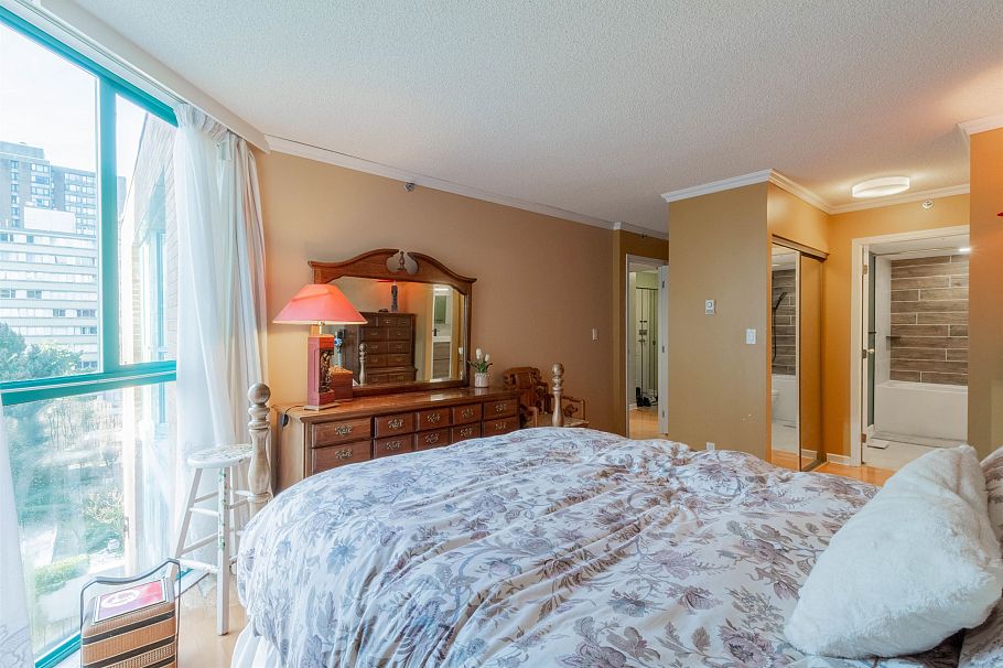 801 1132 Haro Street Vancouver, BC - 7