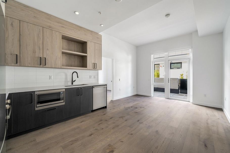 104 6859 Cambie Street Vancouver, BC - 6