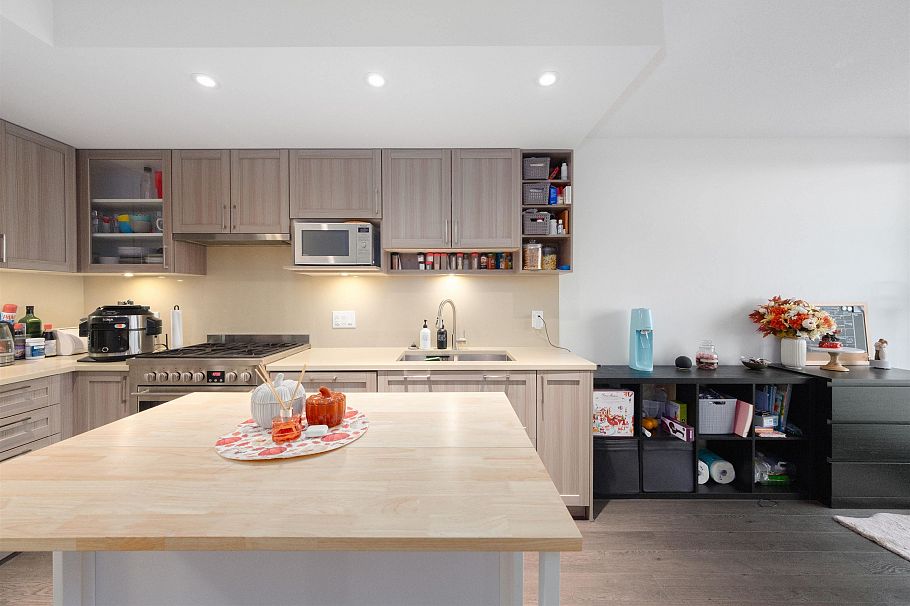 2503 5470 Ormidale Street Vancouver, BC - 5