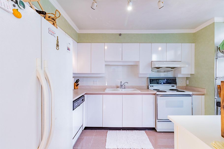 801 1132 Haro Street Vancouver, BC - 15