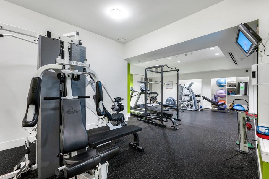 1901 1201 Marinaside Crescent Vancouver, BC - 21