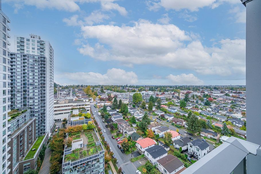 2503 5470 Ormidale Street Vancouver, BC - 18