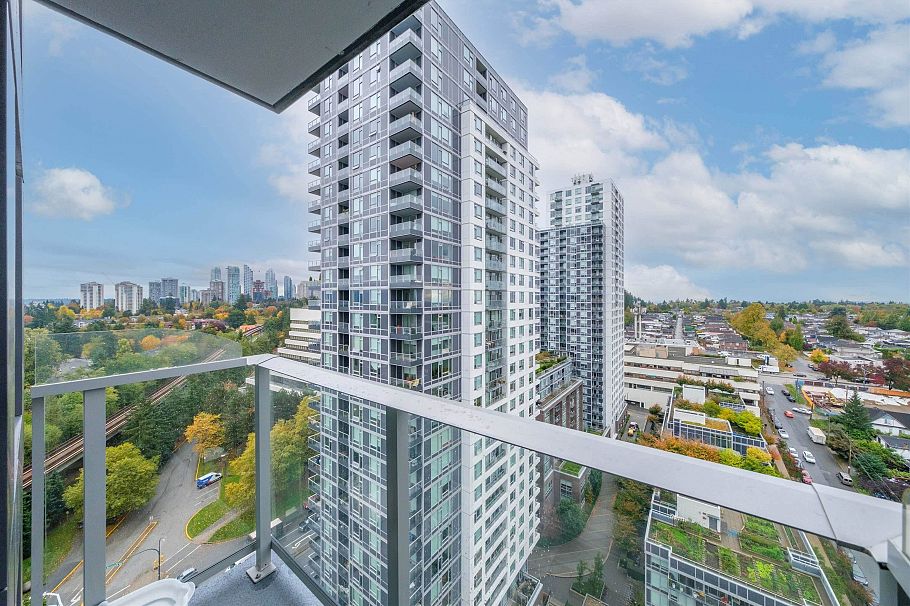 2503 5470 Ormidale Street Vancouver, BC - 16