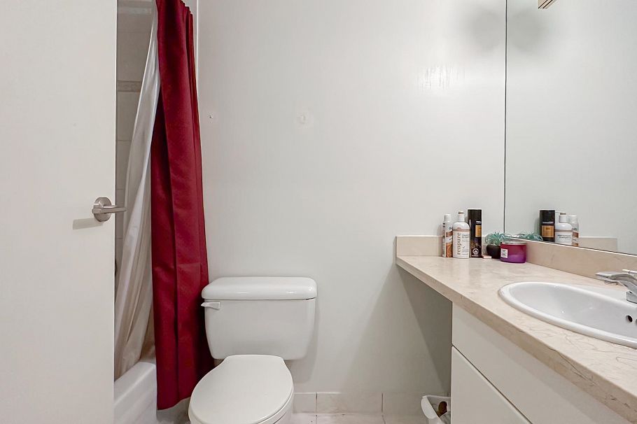 701 1318 Homer Street Vancouver, BC - 16