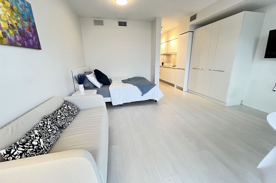 809 180 E 2nd Avenue Vancouver, BC - 5