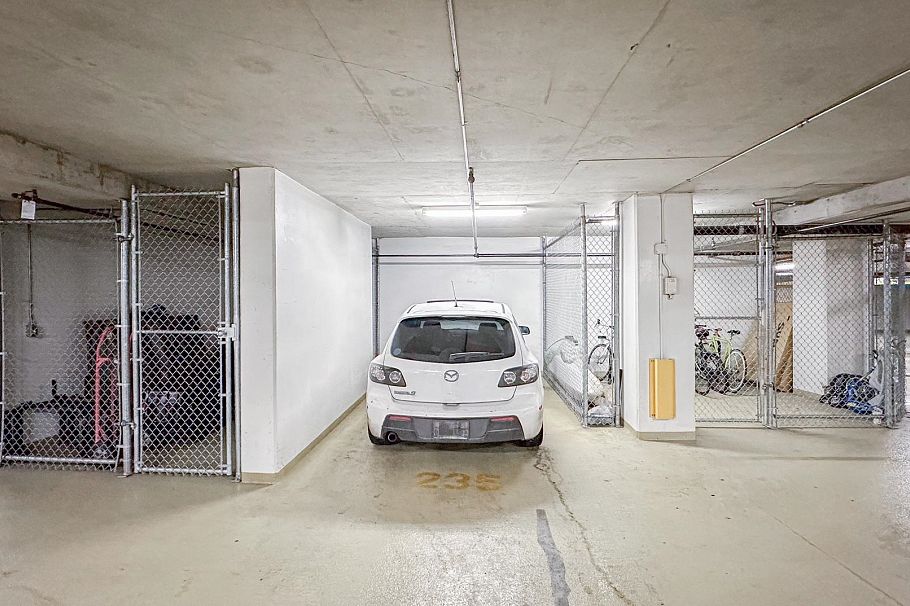 701 1318 Homer Street Vancouver, BC - 27