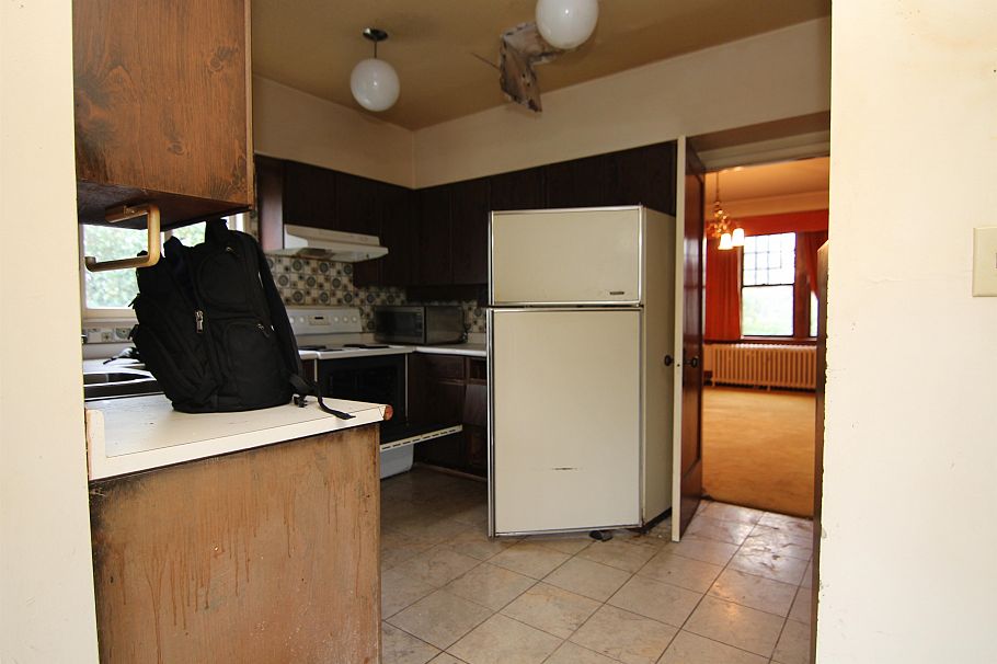 1051 Laurier Avenue Vancouver, BC - 3