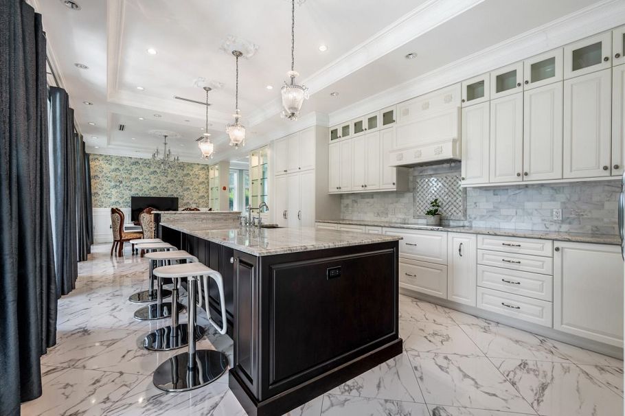 738 W 54th Avenue Vancouver, BC - 12