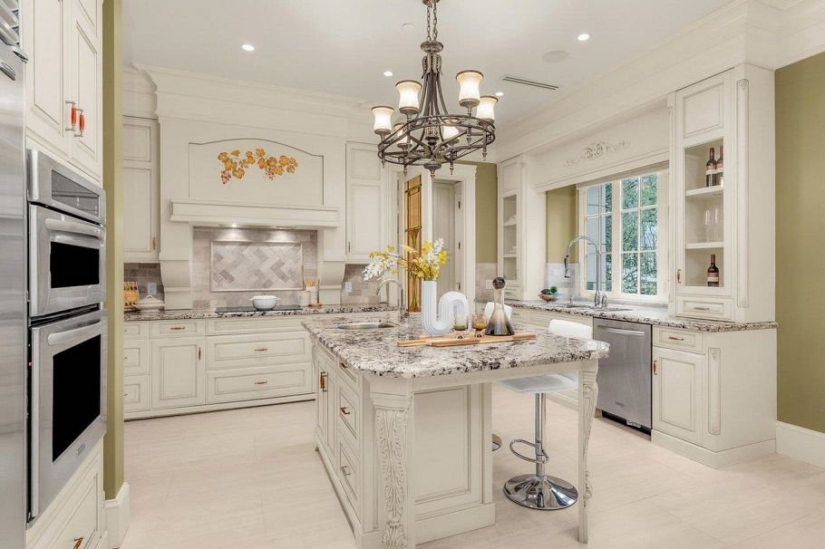 6037 Churchill Street Vancouver, BC - 16