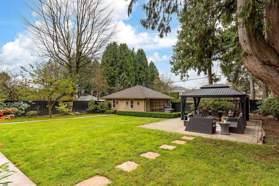 6037 Churchill Street Vancouver, BC - 5