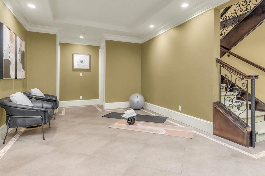 6037 Churchill Street Vancouver, BC - 30