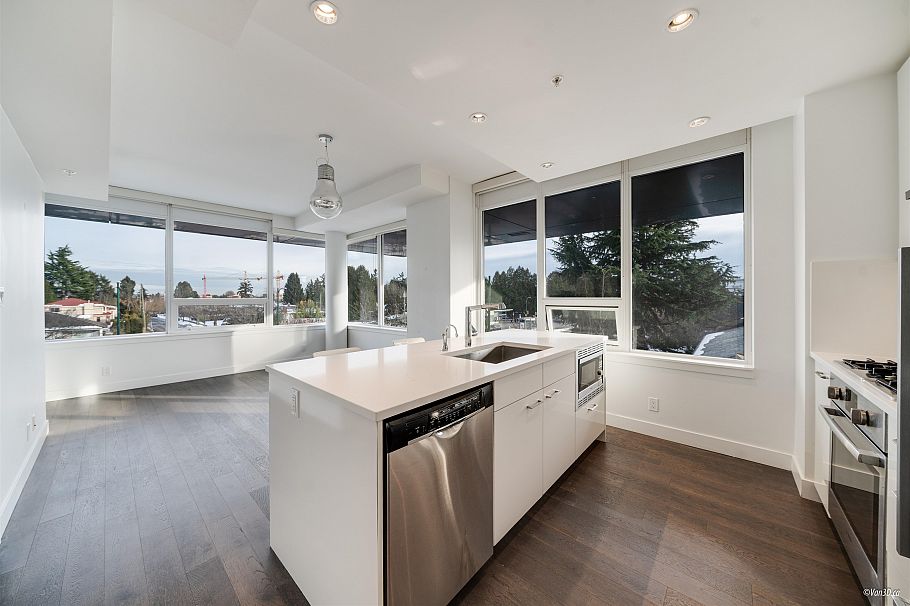 209 6383 Cambie Street Vancouver, BC - 3