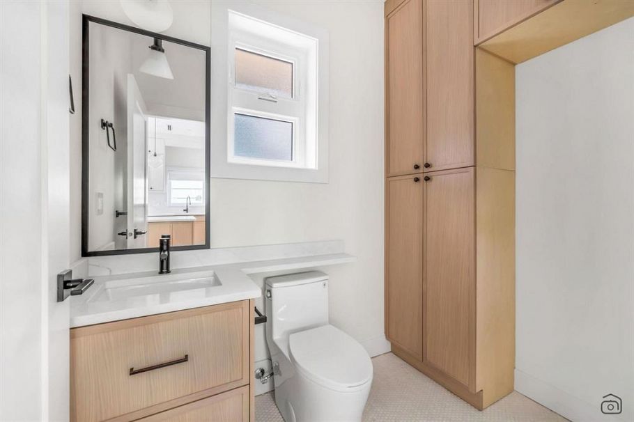 718 E 62nd Avenue Vancouver, BC - 16