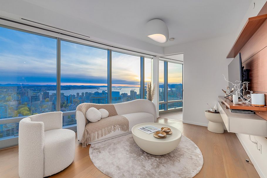 4102 1151 W Georgia Street Vancouver, BC - 3