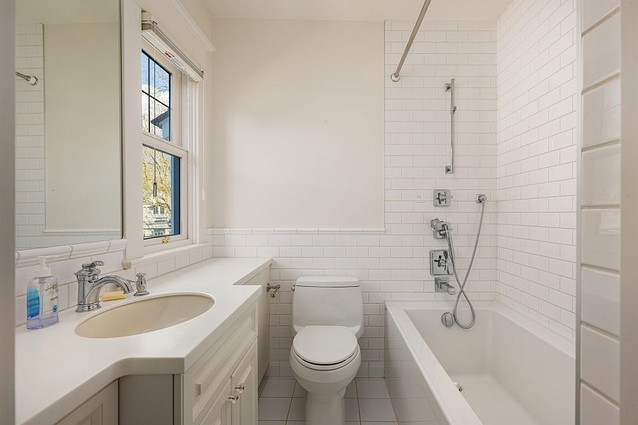 3835 Selkirk Street Vancouver, BC - 19