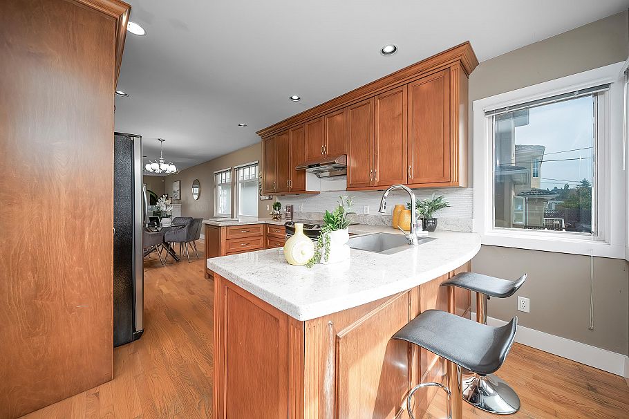 2862 W 22nd Avenue Vancouver, BC - 13