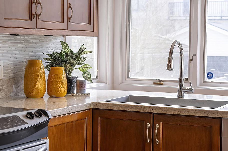 2862 W 22nd Avenue Vancouver, BC - 15