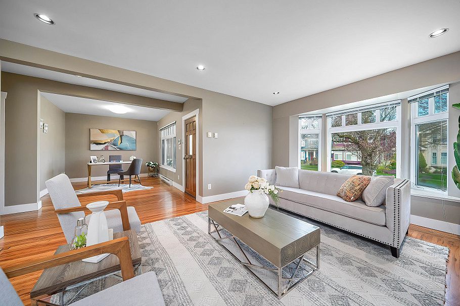 2862 W 22nd Avenue Vancouver, BC - 9