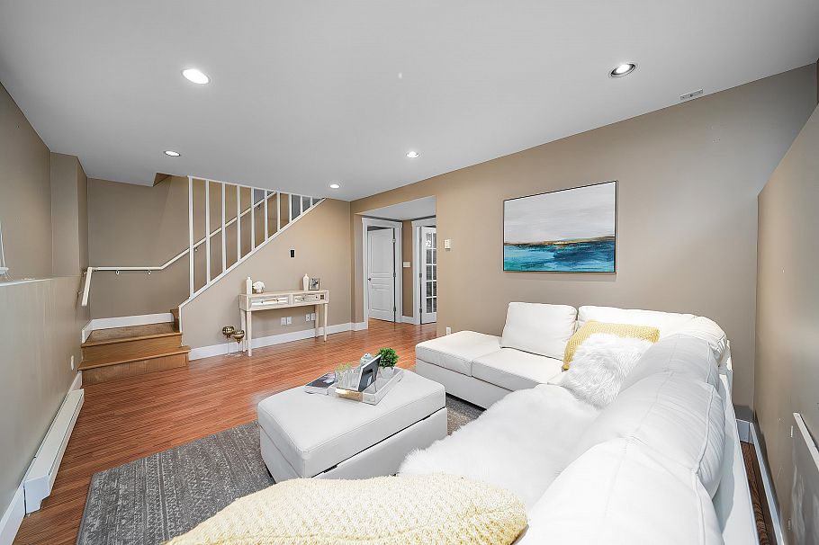 2862 W 22nd Avenue Vancouver, BC - 21