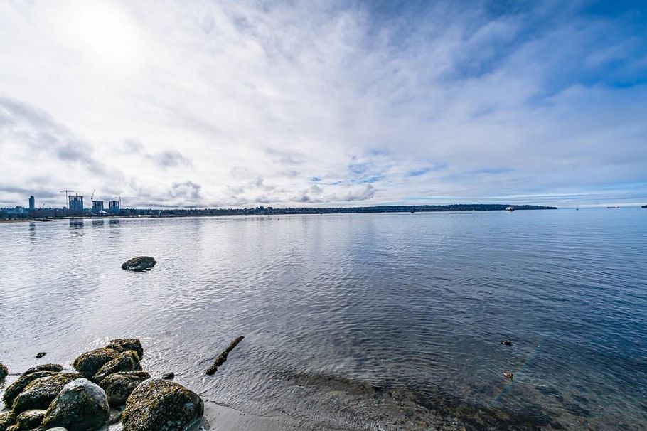 401 2015 Beach Avenue Vancouver, BC - 8