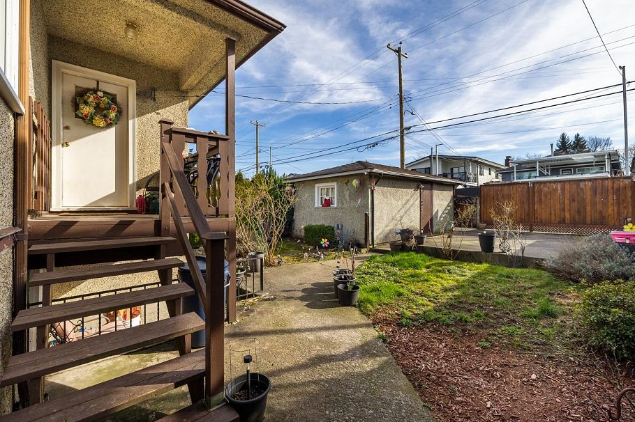 2550 Parker Street Vancouver, BC - 16