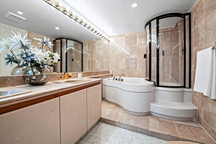 401 2015 Beach Avenue Vancouver, BC - 28