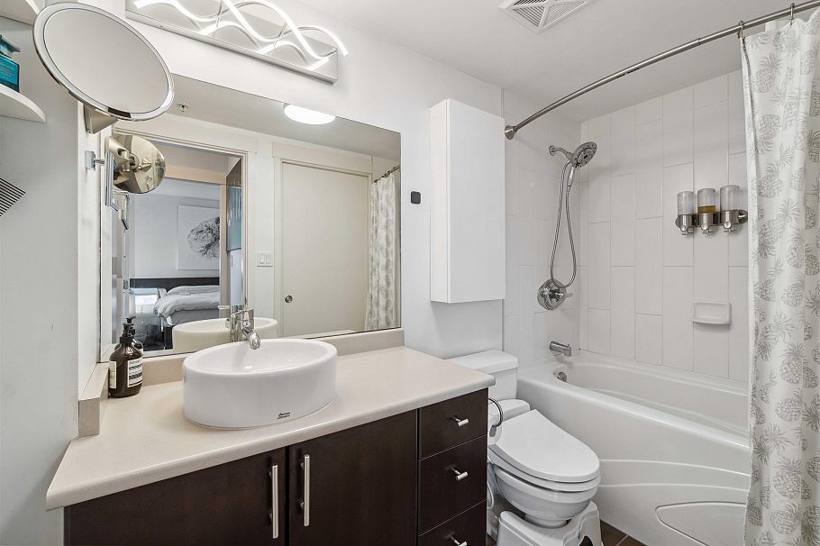 307 2520 Manitoba Street Vancouver, BC - 32