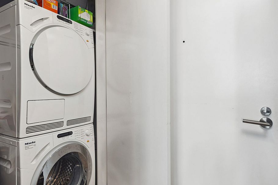 3809 1480 Howe Street Vancouver, BC - 15