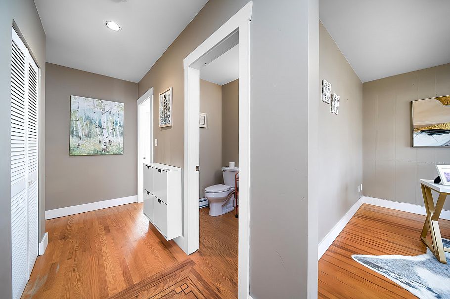 2862 W 22nd Avenue Vancouver, BC - 10