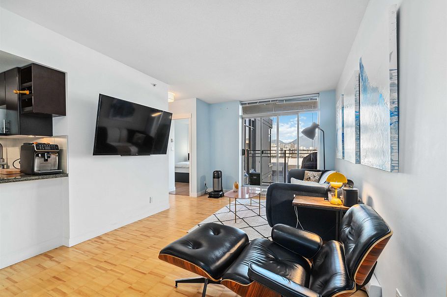 307 2520 Manitoba Street Vancouver, BC - 15