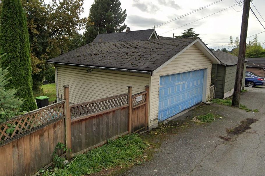 1807 SE Marine Drive Vancouver, BC - 4