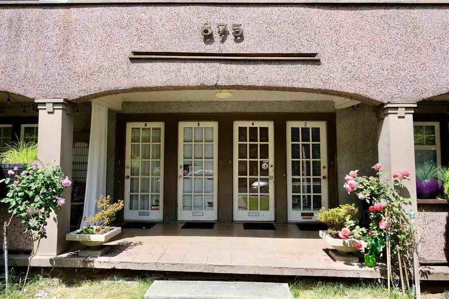 875 W 14th Avenue Vancouver, BC - 7