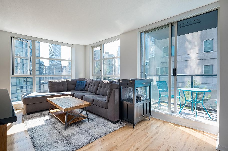 608 1199 Seymour Street Vancouver, BC - 9