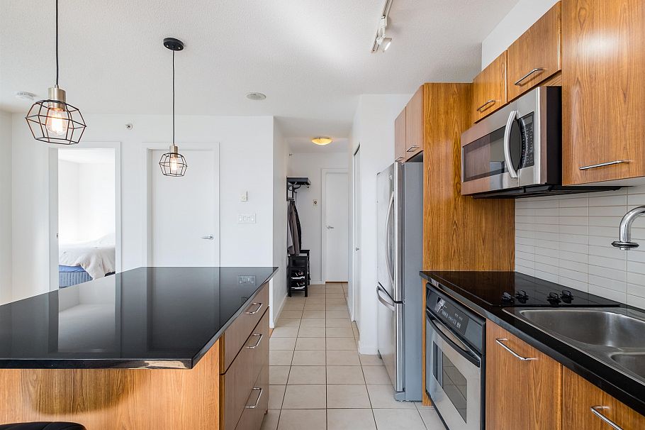 608 1199 Seymour Street Vancouver, BC - 13