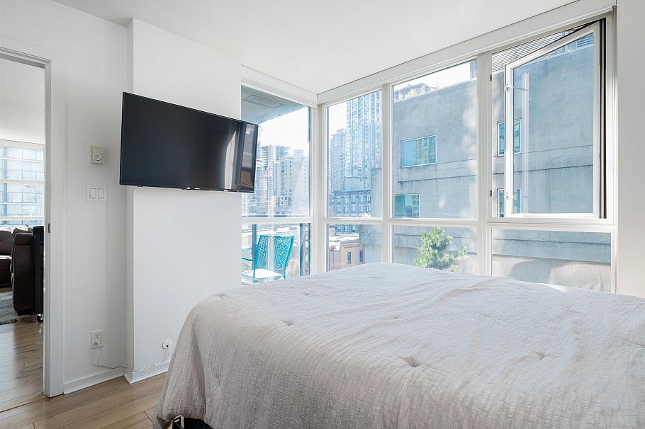 608 1199 Seymour Street Vancouver, BC - 16