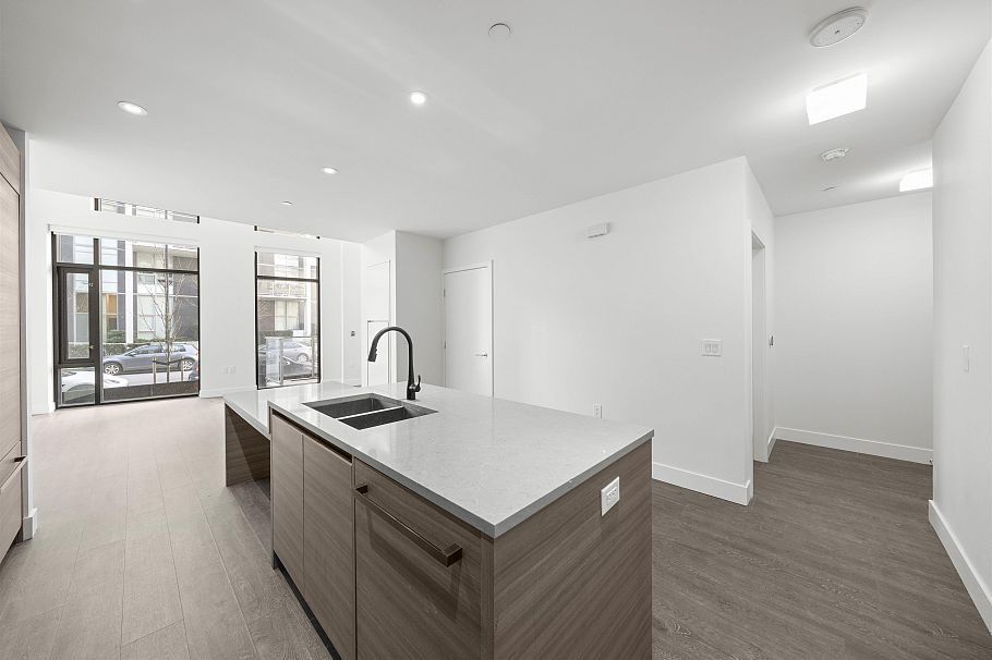 8577 Rivergrass Drive Vancouver, BC - 9