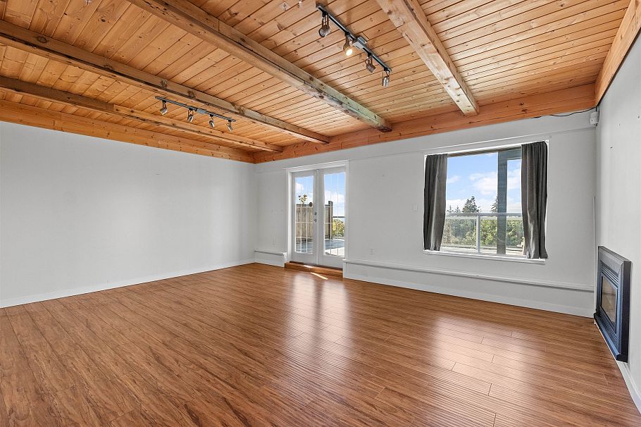 353 Newdale Court North Vancouver, BC - 28