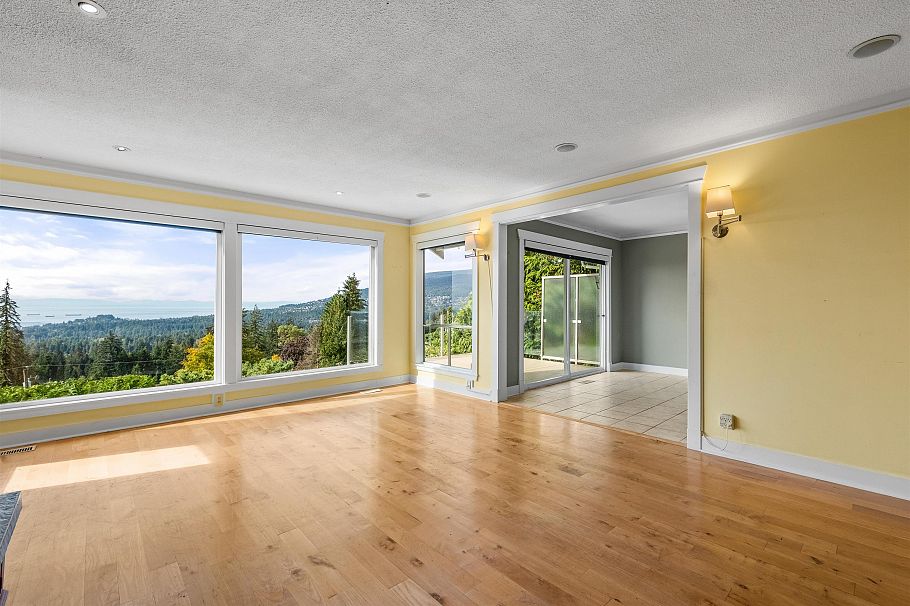 353 Newdale Court North Vancouver, BC - 7