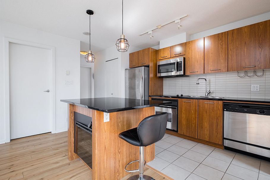 608 1199 Seymour Street Vancouver, BC - 10