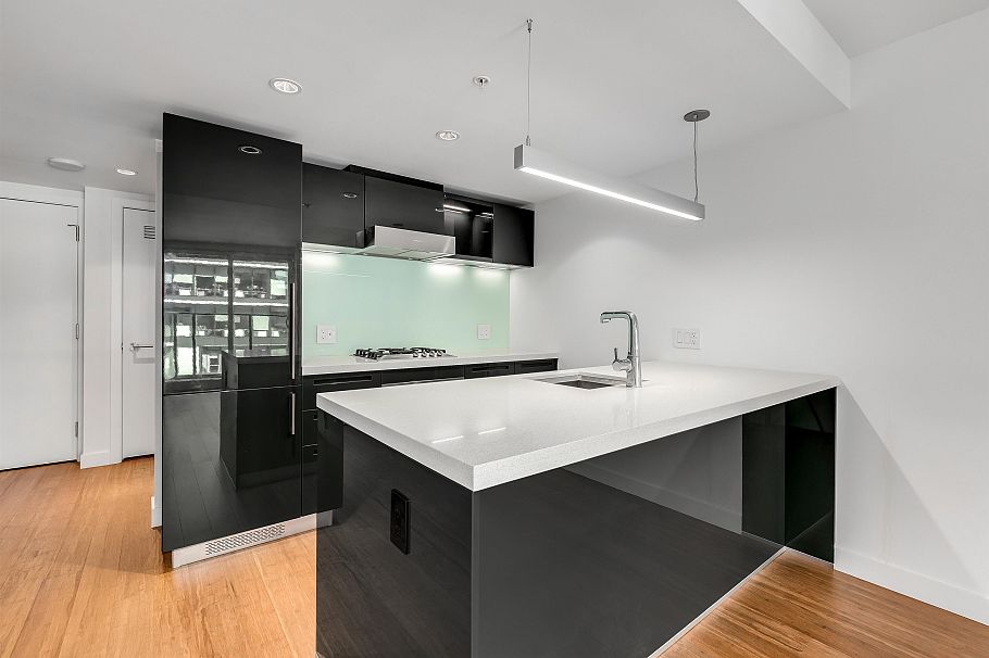 2608 777 Richards Street Vancouver, BC - 11