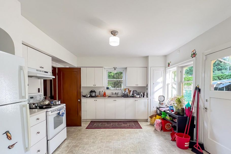 4786 Drummond Drive Vancouver, BC - 19