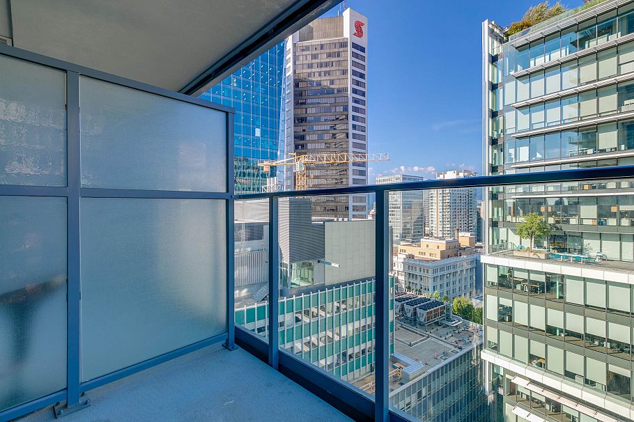 2608 777 Richards Street Vancouver, BC - 24