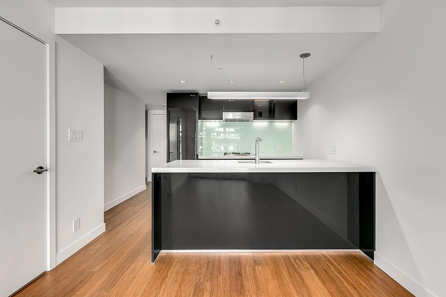 2608 777 Richards Street Vancouver, BC - 10