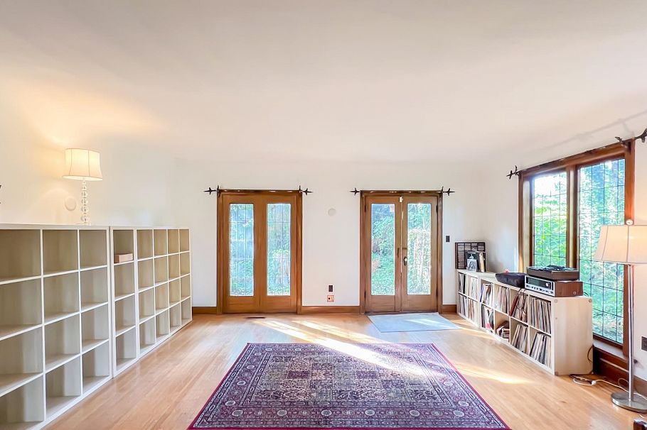 4786 Drummond Drive Vancouver, BC - 11