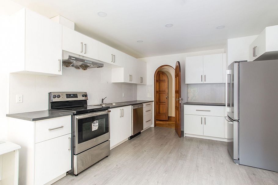 1850 SW Marine Drive Vancouver, BC - 18