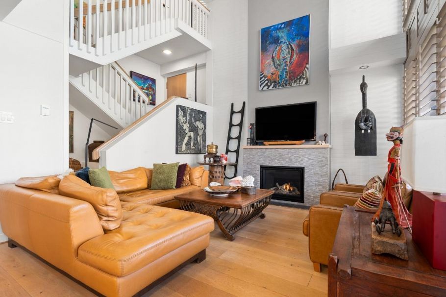 201 1236 Bidwell Street Vancouver, BC - 1