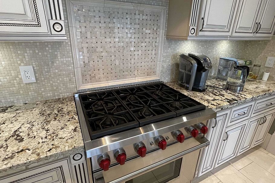 7586 Angus Drive Vancouver, BC - 8