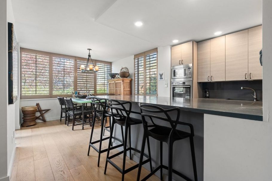 201 1236 Bidwell Street Vancouver, BC - 5