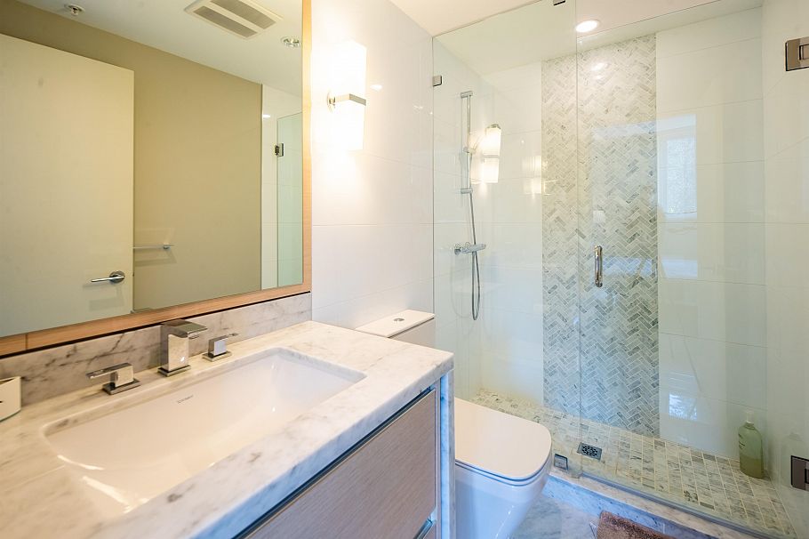 207 505 W 30th Avenue Vancouver, BC - 9